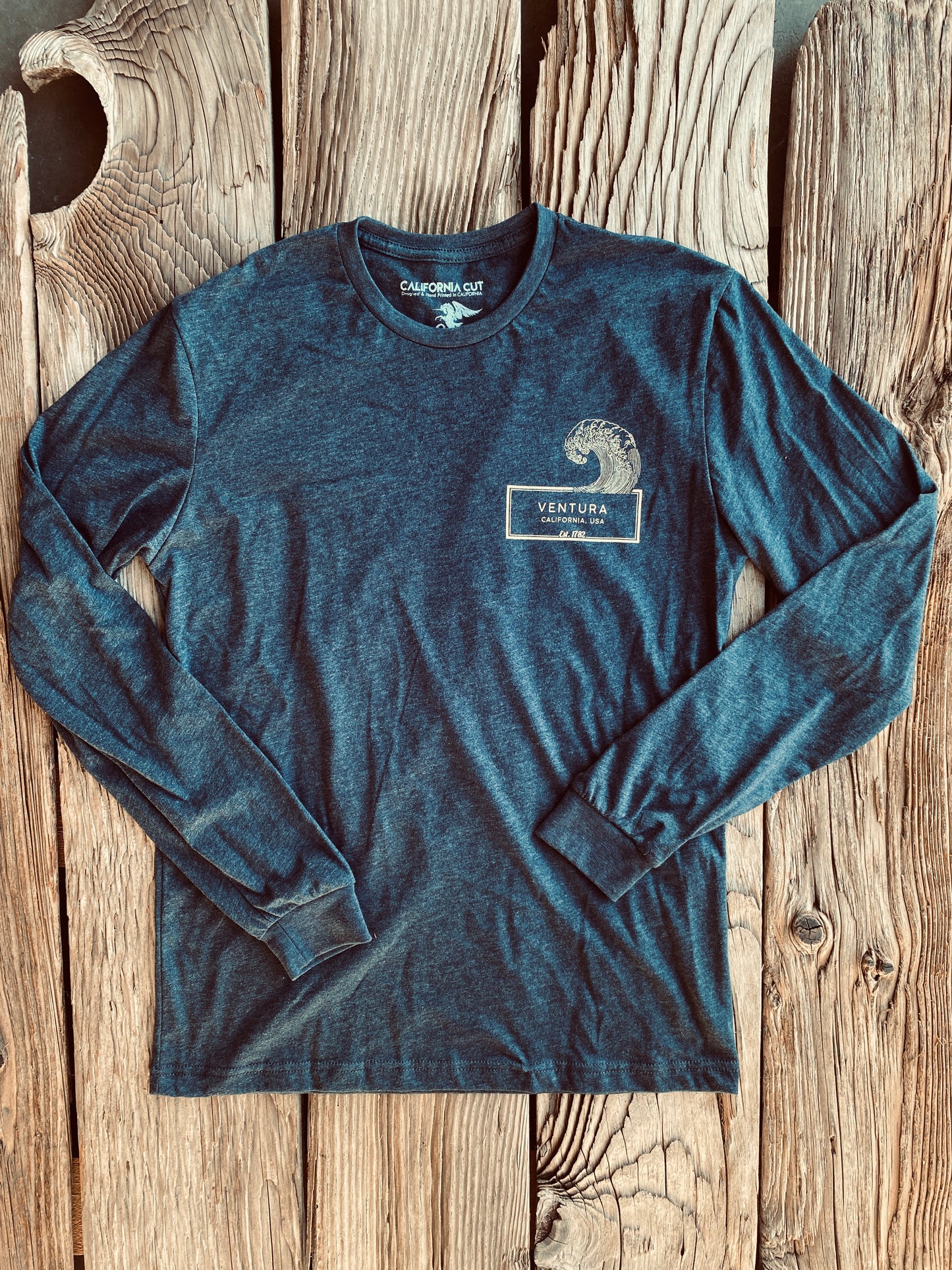 Ventura Sun + Waves Men’s Long Sleeve Shirt