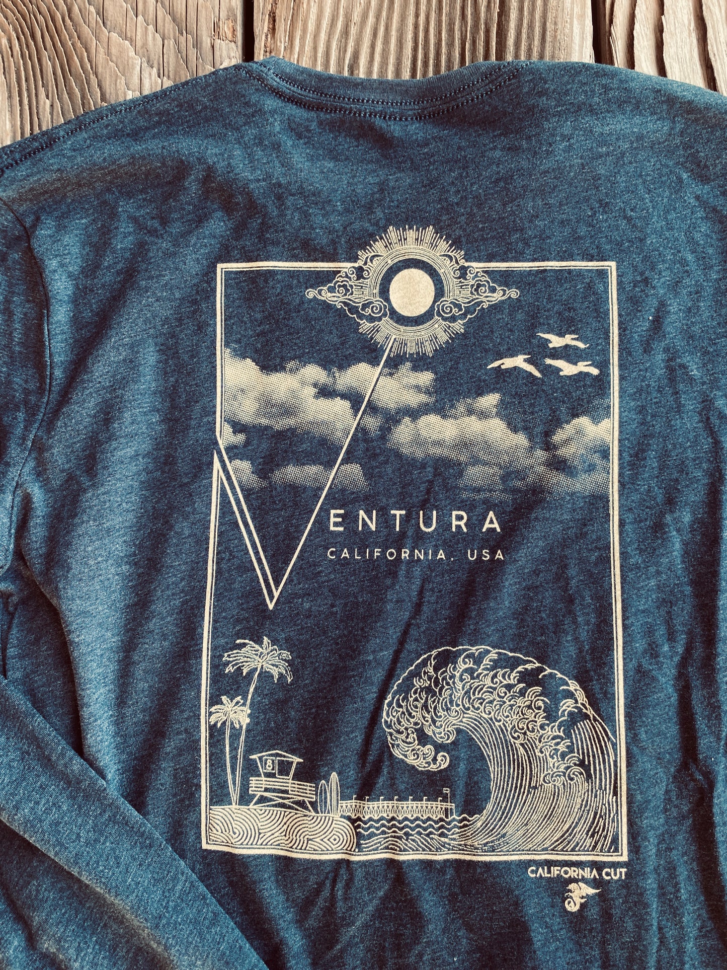 Ventura Sun + Waves Men’s Long Sleeve Shirt